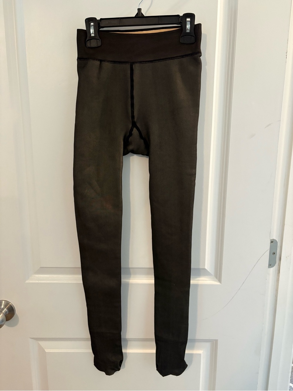 Black Thermal Leggings - Cozy Stretch Bottoms